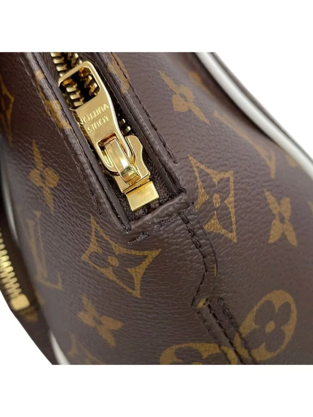 Louis Vuitton Monogram Ellipse BB 2-Way Handbag